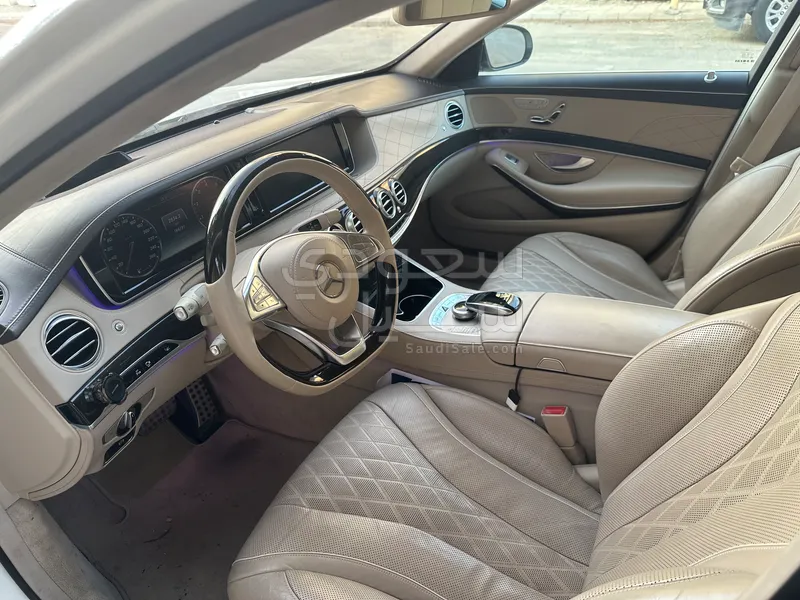 2016 مرسيدس - بنز إس 400