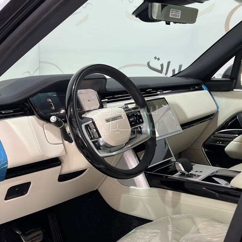 2026 لاند روفر رينج روفر اتش اس اي