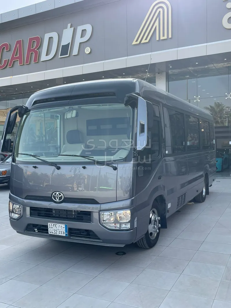 2024 تويوتا كوستر