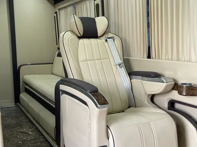 2024 تويوتا كوستر