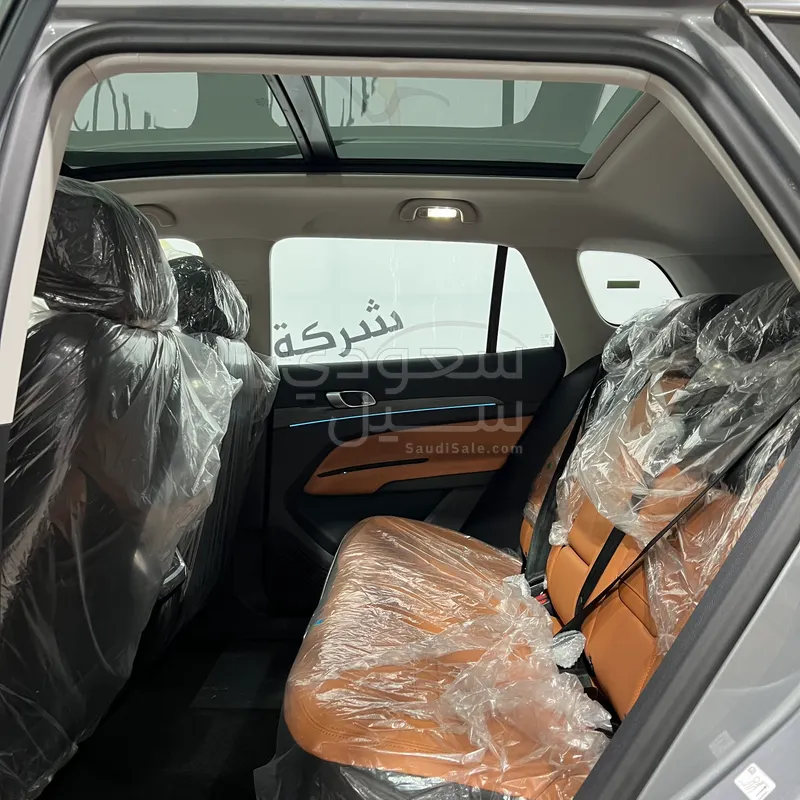 2026 فورد تيريتوري تيتانيوم بلس