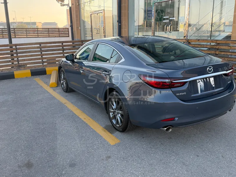 2024 مازدا مازدا 6