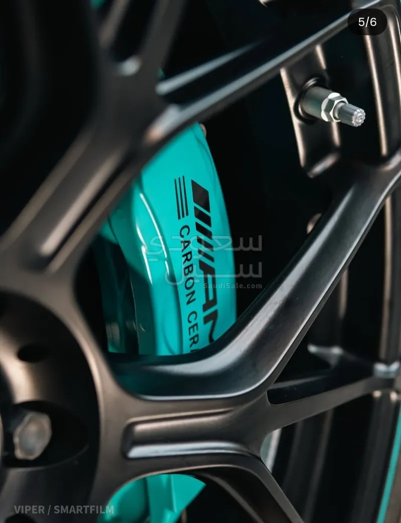 2025 مرسيدس - بنز جي تي برو