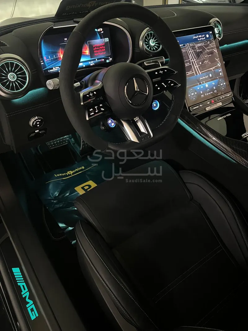 2025 مرسيدس - بنز جي تي برو