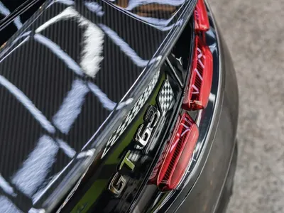 2025 مرسيدس - بنز جي تي برو