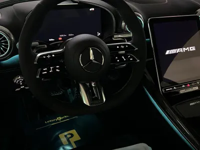 2025 مرسيدس - بنز جي تي برو