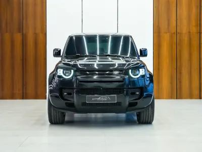 2023 لاند روفر ديفيندر 90