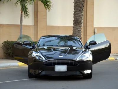 2014 استون مارتن دي بي 9