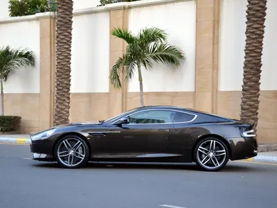 2014 استون مارتن دي بي 9