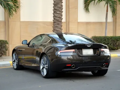 2014 استون مارتن دي بي 9