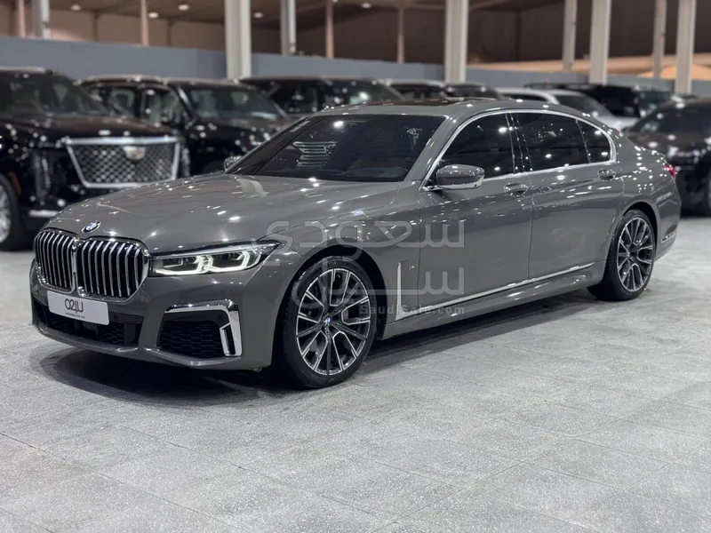 2021 بي ام دبليو الفئة السابعة 730 إل أي