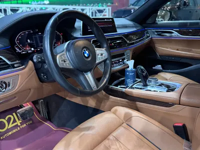 2021 بي ام دبليو الفئة السابعة 730 إل أي