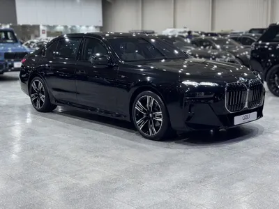 2026 بي ام دبليو الفئة السابعة 735أي