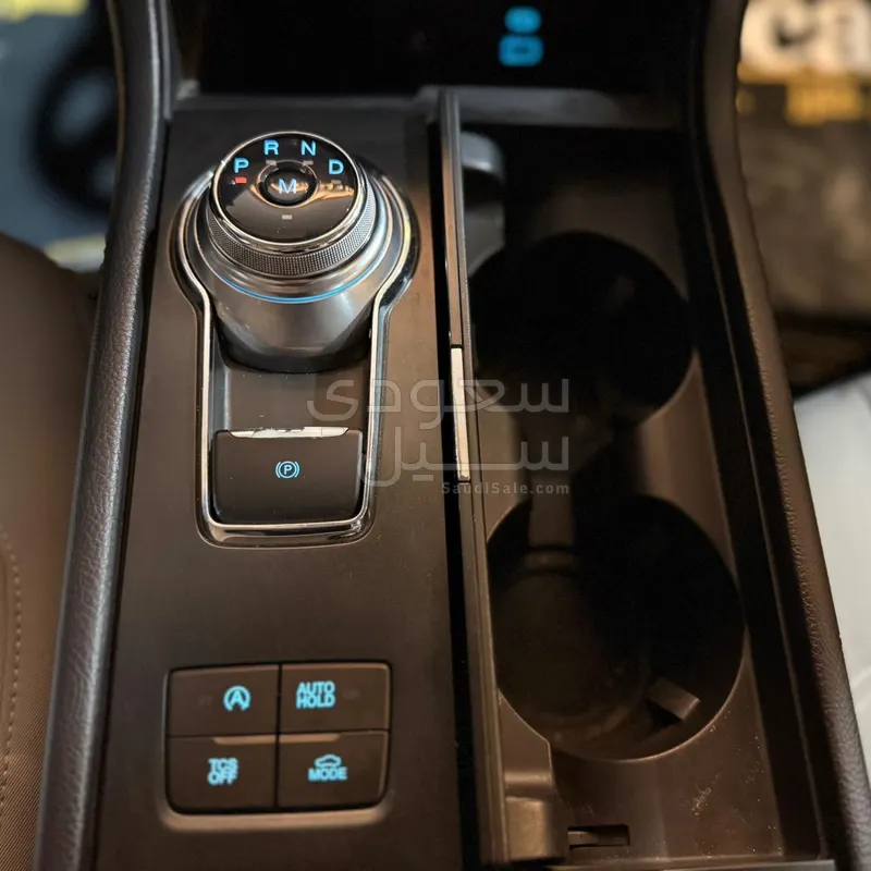 2021 فورد توروس امبيانتي