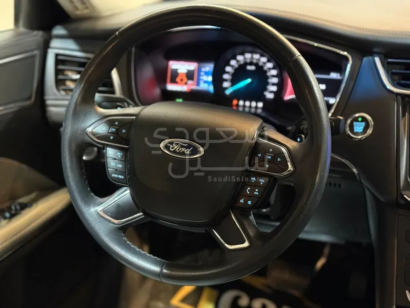 2021 فورد توروس امبيانتي