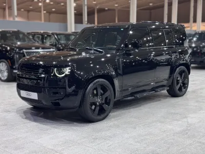 2024 لاند روفر ديفيندر اتش اس اي
