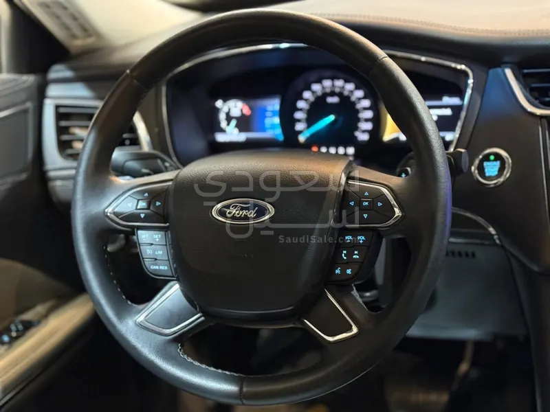 2021 فورد توروس امبيانتي