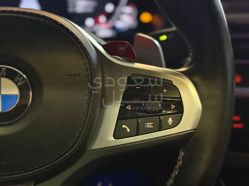 2022 بي ام دبليو الفئة اكس 4 إم كومبيتيشن