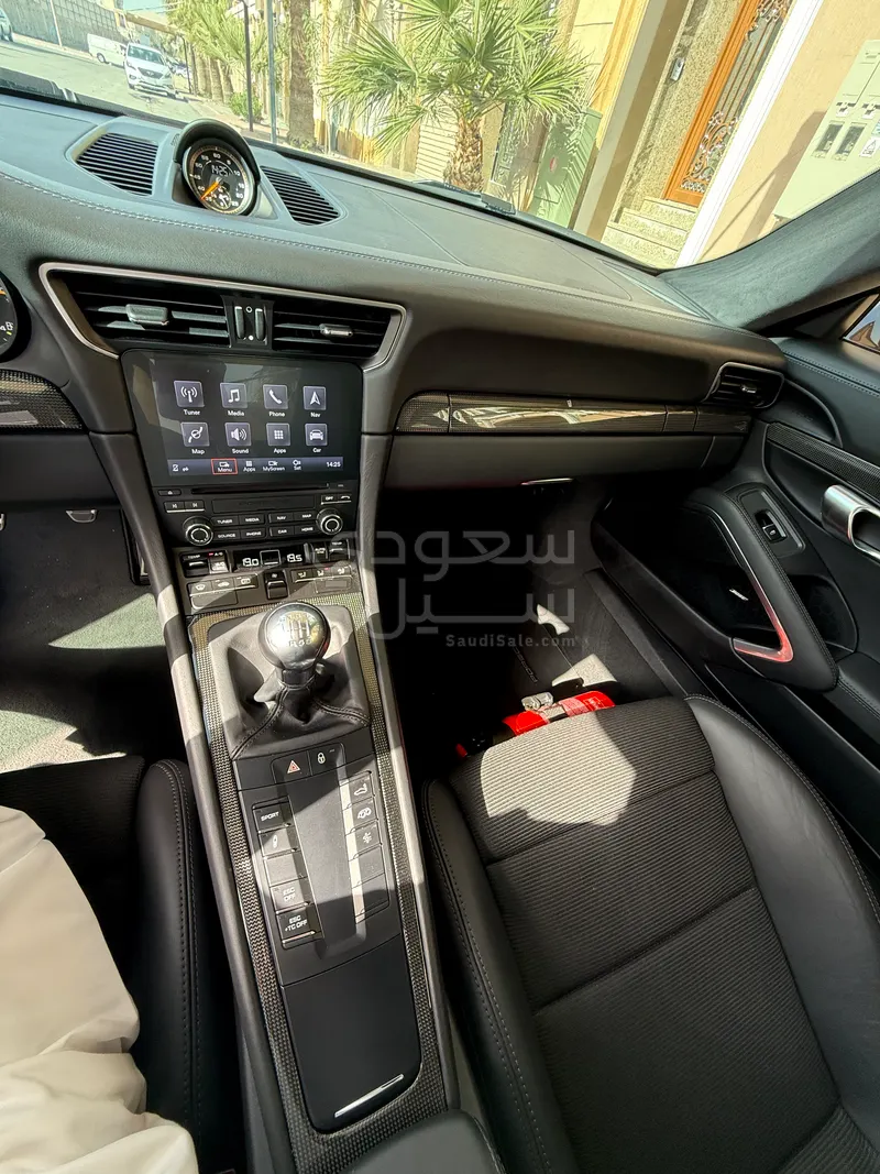 2018 بورش 911 جي تي 3