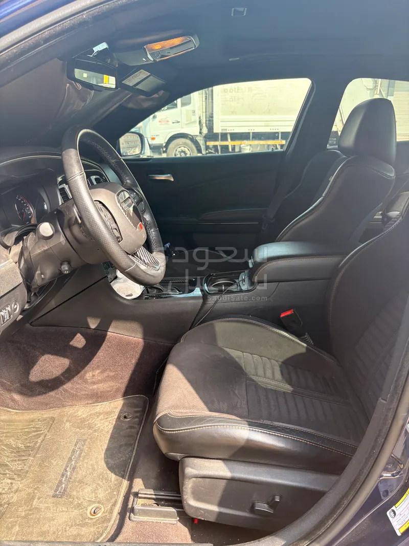 2017 دودج تشارجر ار تي