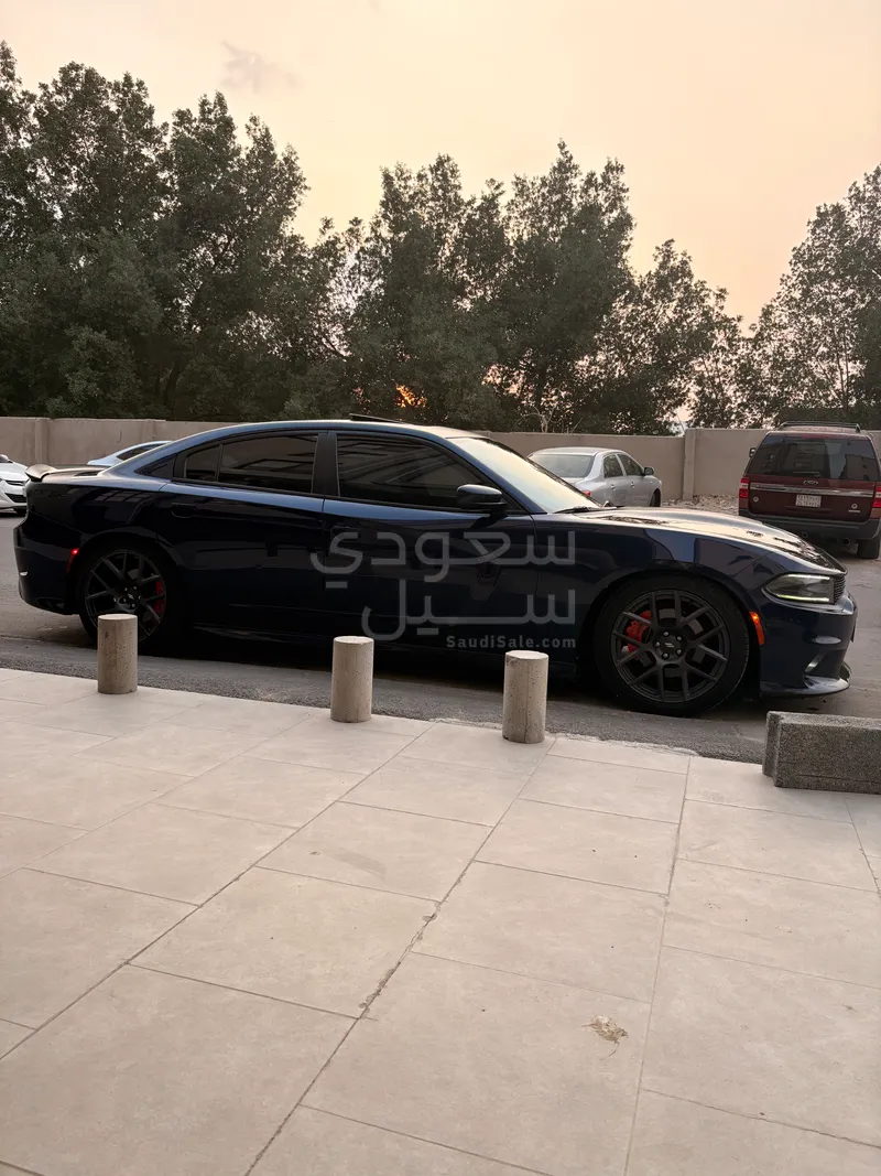 2017 دودج تشارجر ار تي