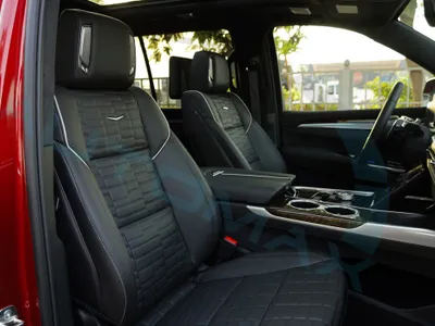 2025 كاديلاك اسكاليد سبورت