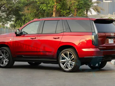 2025 كاديلاك اسكاليد سبورت