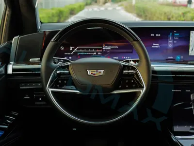 2025 كاديلاك اسكاليد سبورت