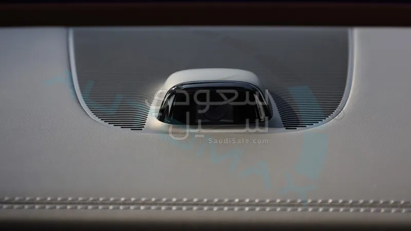 2026 مرسيدس - بنز إي 200 أي إم جي