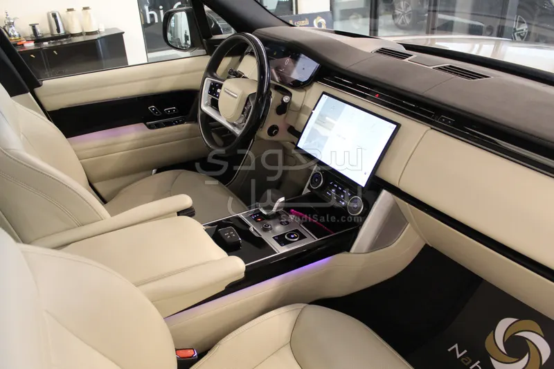 2023 Land Rover Range Rover HSE