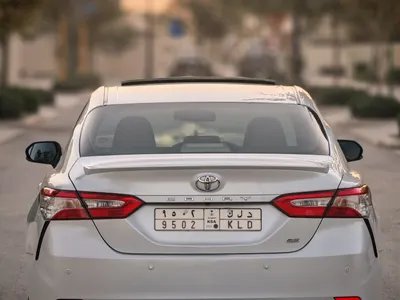 2020 Toyota Camry SE