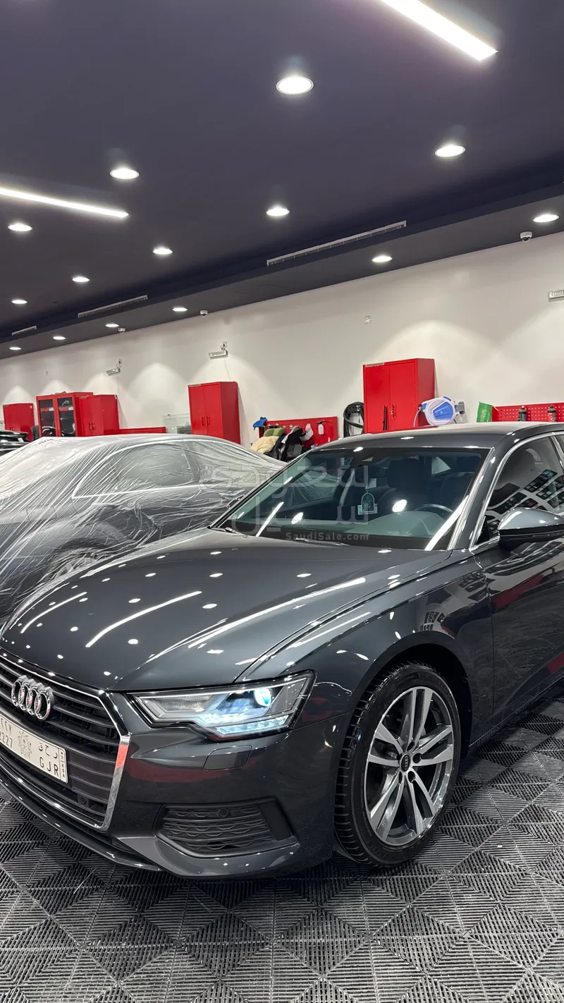 2022 اودي اي 6 40 تي اف اس اي