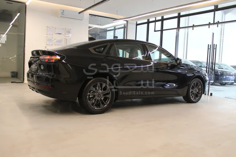 2026 فورد توروس ترند