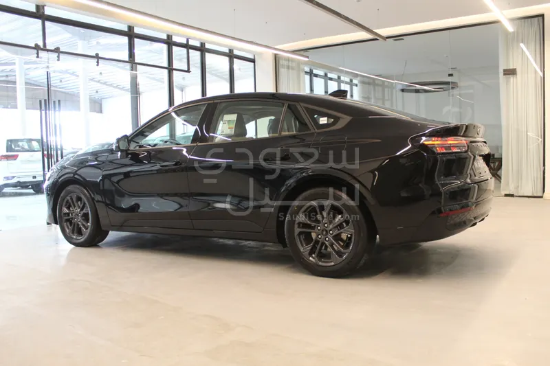 2026 فورد توروس ترند