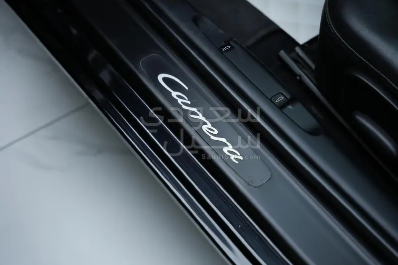 2002 بورش 911 كاريرا