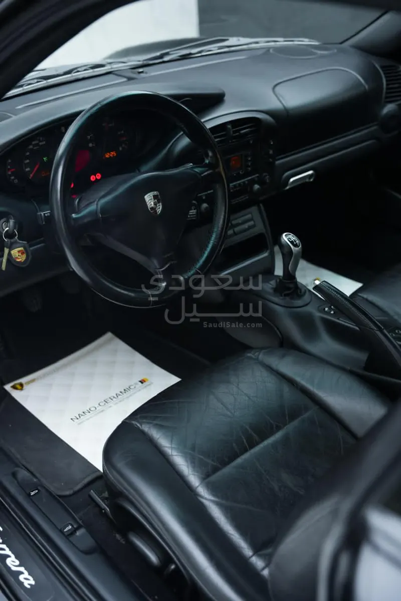 2002 بورش 911 كاريرا