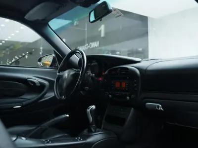 2002 بورش 911 كاريرا