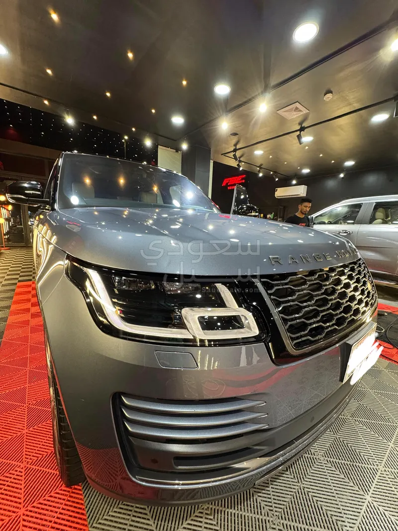 2021 لاند روفر رينج روفر اتش اس اي