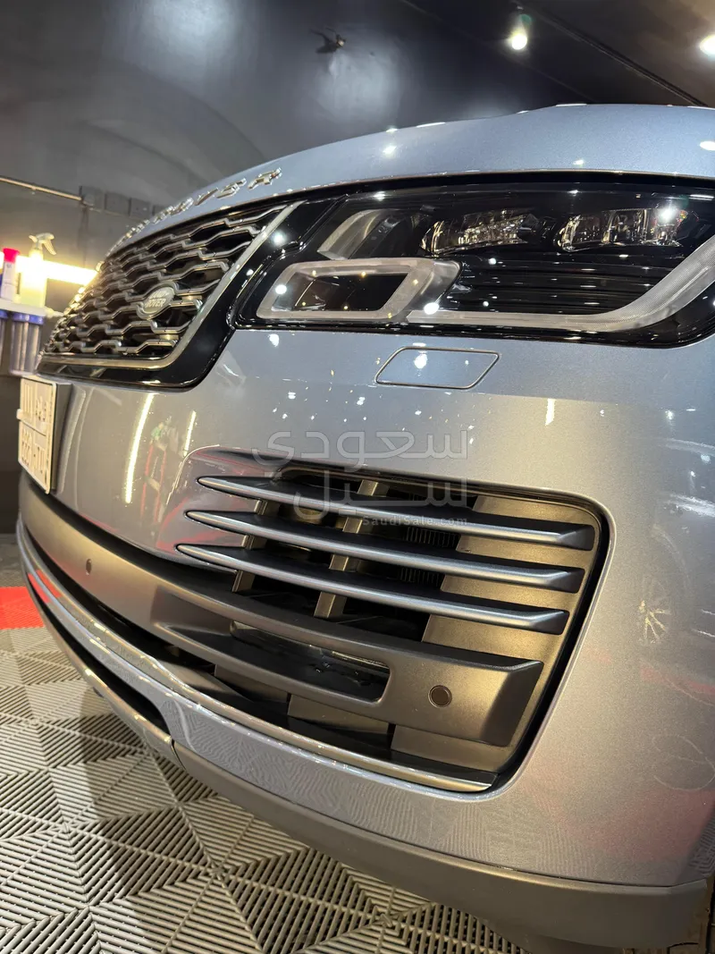 2021 لاند روفر رينج روفر اتش اس اي