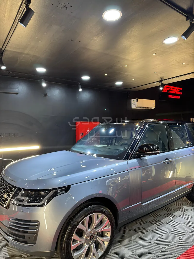 2021 لاند روفر رينج روفر اتش اس اي