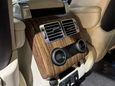 2021 لاند روفر رينج روفر اتش اس اي