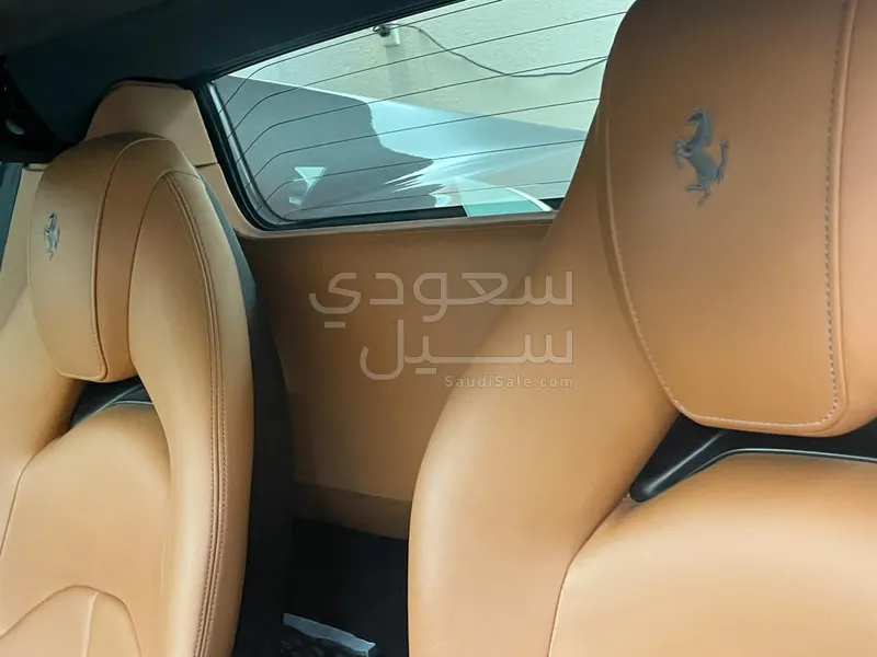 2017 فيراري 488