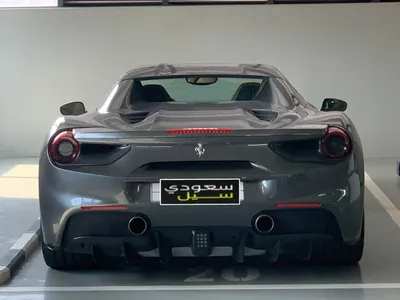2017 فيراري 488