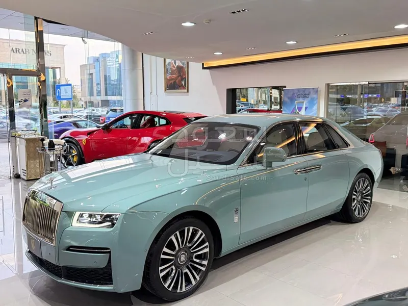 2023 رولز رويس قوست