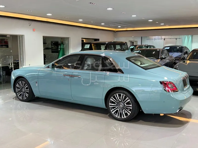 2023 رولز رويس قوست