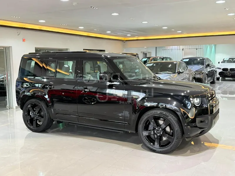 2026 لاند روفر ديفيندر اكس داينمك