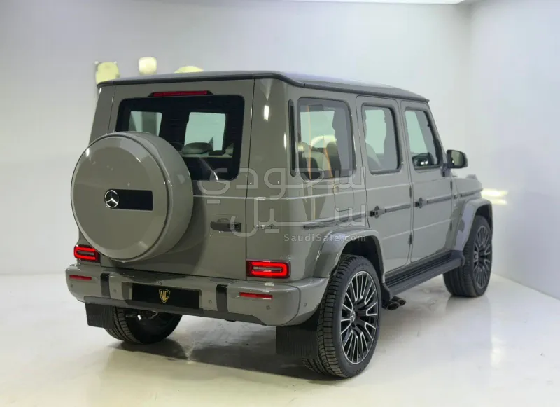 2025 مرسيدس - بنز جي 63 أي إم جي