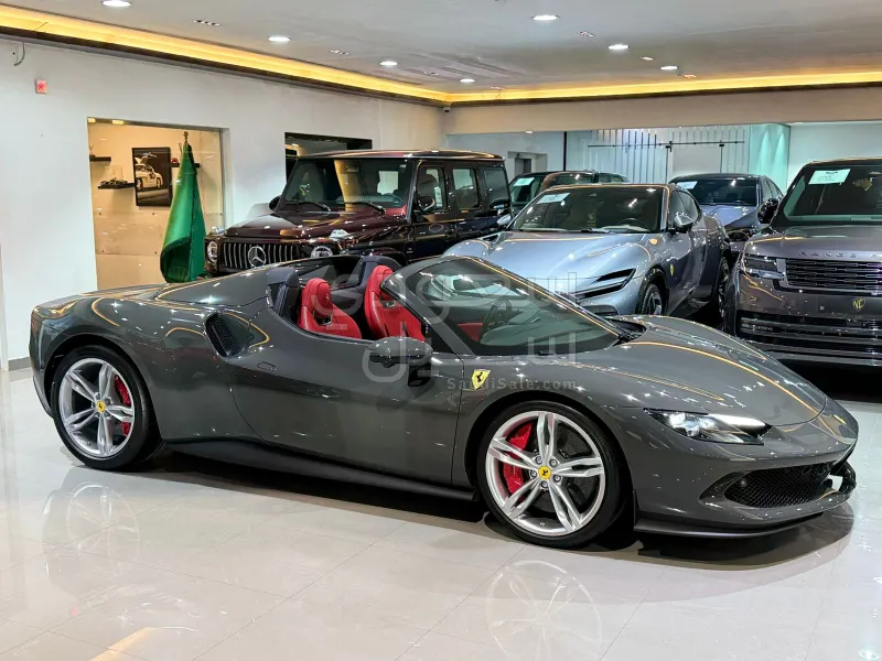 2025 فيراري جي تي اس 296