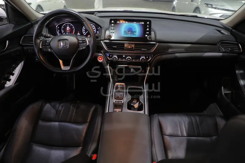 2019 هوندا اكورد سبورت