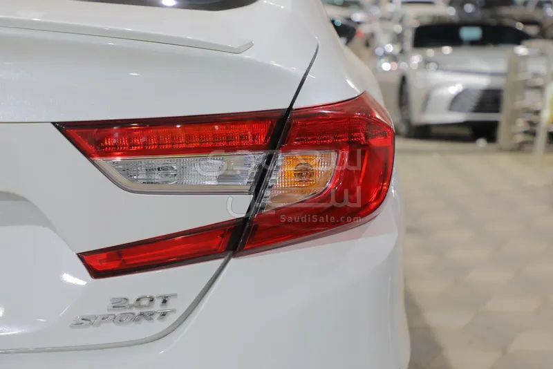 2019 هوندا اكورد سبورت